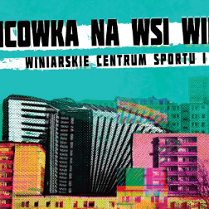 Plakat, zdjęcie kolorowych bloków, na które nałożono filtr niebieski, jeden blok zamieniono na olbrzymi akordeon, w górnej części napisy informujące o wydarzeniu.