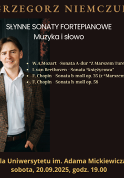 Plakat, który reklamuje koncert Późne arcydzieła Fryderyka Chopina, zdjęcie artysty na tle ciemnej ściany, obok napisy informujące o wydarzeniu.