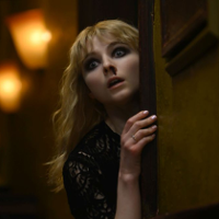 PROSTO Z EKRANU. Eloise po mrocznej stronie lustra