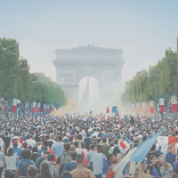 PROSTO Z EKRANU. Miasto gniewu