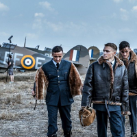 PROSTO Z EKRANU. Niskie loty