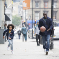 PROSTO Z EKRANU. Piotruś Pan dojrzewa