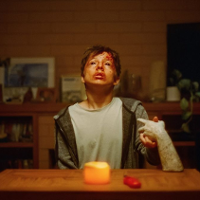 PROSTO Z EKRANU. Zła ręka