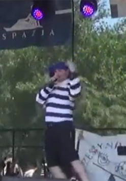 Przemysław Walkiewicz na scenie