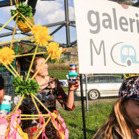 Przyczepa z kulturą