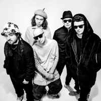 Rekonstrukcja z dekonstrukcji