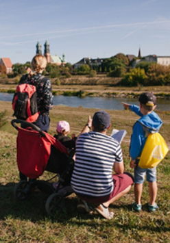 rodzina na szlaku, fot. Ł. Gdak
