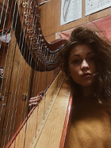 Rozalia Dmochowska z harfą