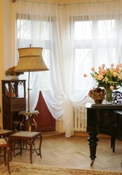 Salon Nowowiejskiego