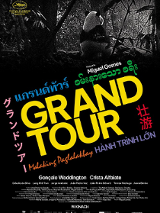 Plakat fimu Grand Tour, kolorowe napisy na ciemnym tle.