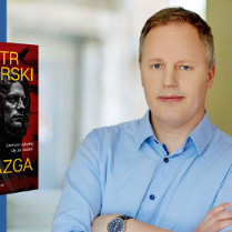 Autor książki - Piotr Bojarski, obok zdjęcie jego książki, pt. Drzazga.