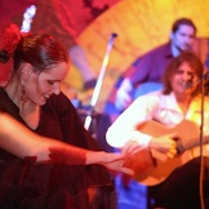 Tancerka i gitarzysta