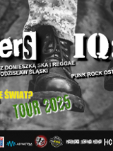 Plakat trasy "Jak wyglądał będzie świat? Tour 2025", zapowiadający koncert zespołów The Thinners, IQ:60 i GWN w Poznaniu 13.12.2025; tło stanowią zbliżenia ciężkich butów, a na dole widoczne są loga partnerów.