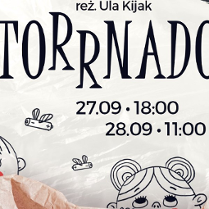 Plakat, rysunkowe postaci dziewczynek, wokół których latają baterie ze skrzydełkami, po prawej stronie ciemna plama sugerująca nadciągające tornado. Napisy informujące o wydarzeniach.