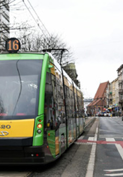 tramwaj na ul. Święty Marcin