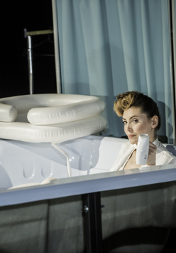 Turnus mija, a ja niczyja, fot. Monika Stolarska © Teatr im. J. Słowackiego w Krakowie 4