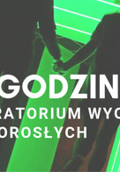 Dwie postacie trzymają się za ręce