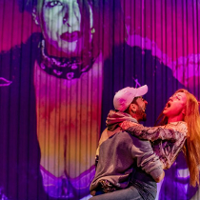 Warszawa jako scena teatralna