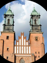 wieże Katedry Poznańskiej