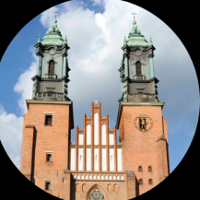 wieże Katedry Poznańskiej