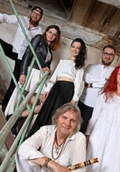 Witek Łukaszewski i GrandPiano