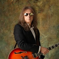 Wojtej Hoffmann ze zespołu Turbo