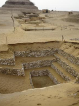 wykopaliska w Sakkarze - fot. J. Dąbrowski