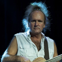 Z cienia wielkiej góry