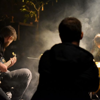 Z marszu zacząć grać