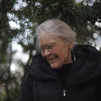 Z zewnątrz i od środka