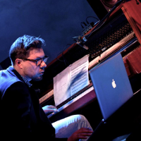 ZA PARTYTURĄ. Muzyczna schizofrenia