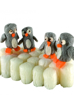 Pingwinki zbudowane z piankowych klocków