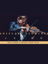 Zdjęcie przedstawia młodego mężczyznę grającego z pasją na skrzypcach. Jego postać wyłania się z czarnego tła. U dołu fotografii widnieje napis: Stanisław Słowiński i tytuł jego albumu "Visions"