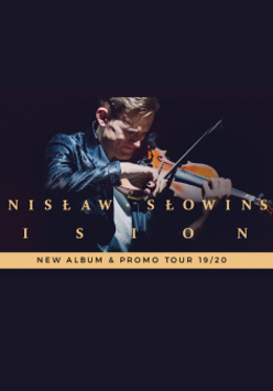 Zdjęcie przedstawia młodego mężczyznę grającego z pasją na skrzypcach. Jego postać wyłania się z czarnego tła. U dołu fotografii widnieje napis: Stanisław Słowiński i tytuł jego albumu "Visions"