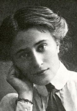 Zdjęcie Kazimiery Iłłakowiczówny z czasów młodości.