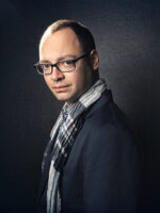 Na zdjeciu pianista Alexander Melnikov.