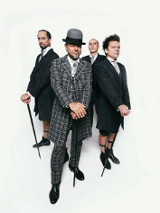 Zdjęcie członków zespołu Lipali.