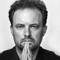 Na zdjęciu dyrygent Łukasz Borowicz