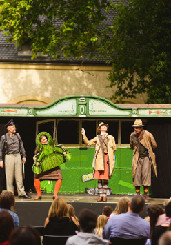 Na zdjęciu fragment przedstawienia.