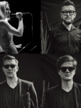 Na zdjęciu członkowie zespołu.