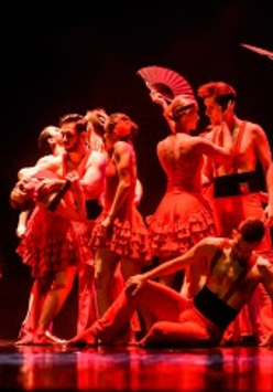 Na zdjęciu fragment przedstawienia.