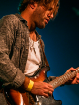 Na zdjęciu członkowie zespołu.