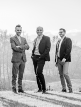 Na zdjęciu członkowie zespołu.