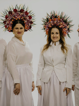 Na zdjęciu członkowie zespołu.