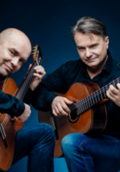 Na zdjęciu członkowie zespołu.