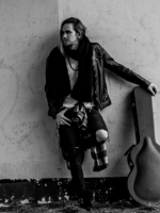 Na zdjęciu Jay Nowakowski - lider zespołu.