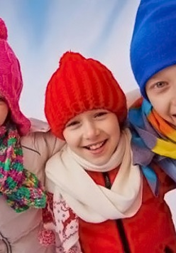 zdjęcie radosnych dzieci