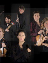 Na zdjęciu członkowie zespołu.