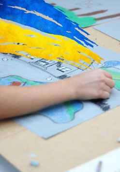 Rysunek wykonany przez dziecko na zajęciach plastycznych.