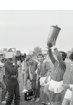 Na grafice plakat wydarzenia.